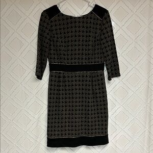 Leslie Fay Houndstooth Long Sleeve Dress